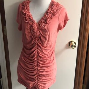 New Karen Kane ruched  front top